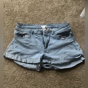 H&M denim shorts